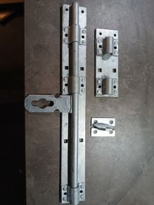 Outdoor Shooting Bolt
