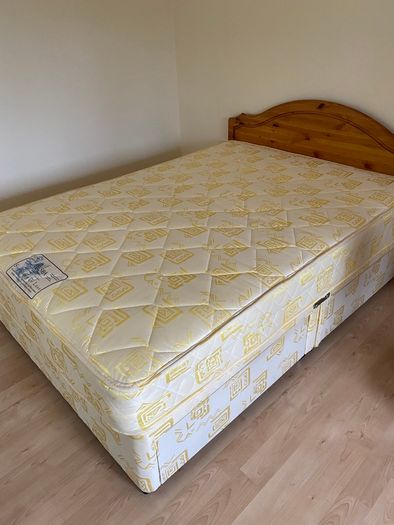 Double bed