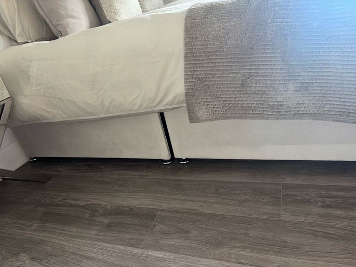 king bedframe