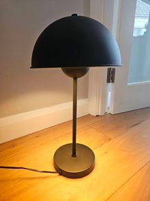 Gold inlay, metal table lamp