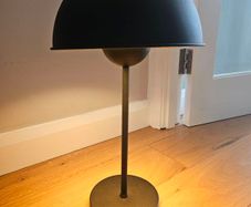 Gold inlay, metal table lamp