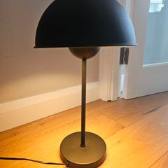 Gold inlay, metal table lamp