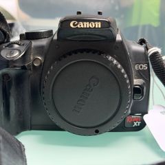 Canon EOS Digital Rebel XT