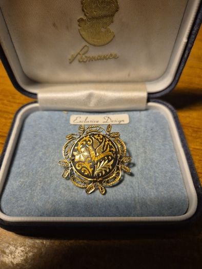 Vintage Brooch