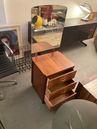 Vintage 1960s Walnut Chest of Drawers with Mirror -  Warehouse and Showroom Open Saturday 11th April 12 till 4pm Eircode R95T227