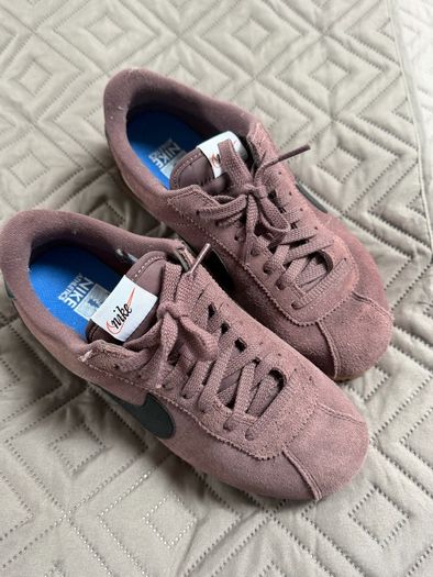 nike cortez shoes