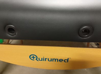 Massage table Quirumed perfect condition