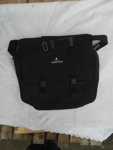 ADAYTUM laptop bag