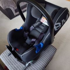 Infant Car Seat with Isofix Base
