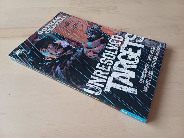 Gotham Central - Unresolved Targets TPB DC Comics Graphic Novel 2006