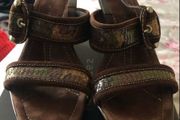 Ladies new wedge sandals size 3