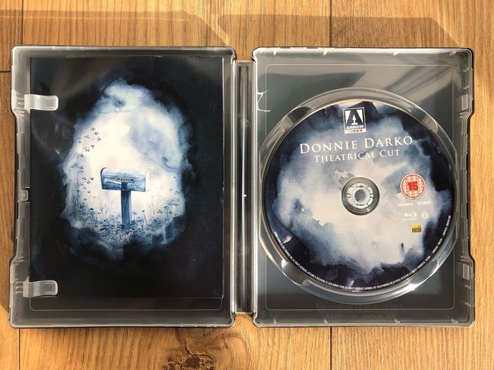 Donnie Darko Blu-ray Steelbook (Damaged)