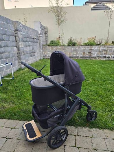 Uppababy Vista V2 Travel System and Buggyboard