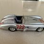 Mercedes 300 SLR signed by Sir Stirling Moss with COA 1/18 Image 5