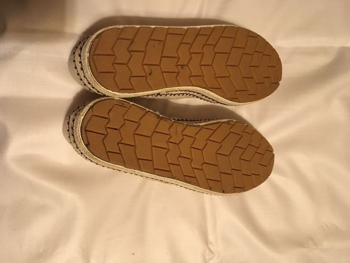 Lotus Canvas Shoes, size EU-38, UK-5