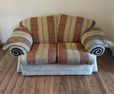 Free couch / Sofa