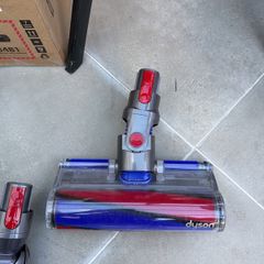 dyson brush
