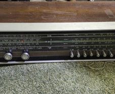 Vintage Philips radio reciever
