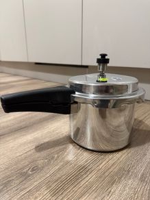 Pressure Cooker