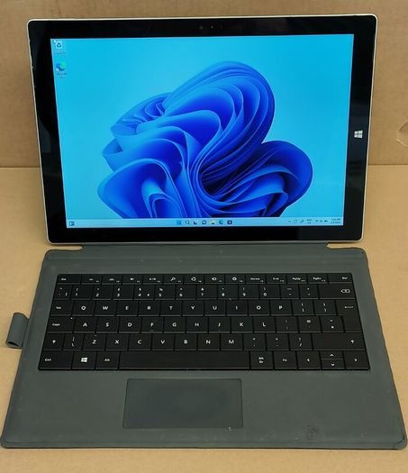 Microsoft Surface Pro 3 12inch i5-4300U 8GB RAM 256GB SSD Windows 11 Pro Touch