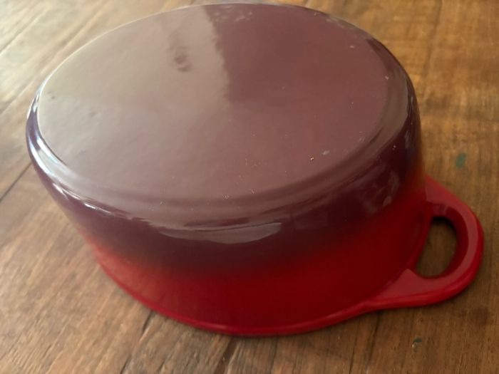 Cast Iron Dutch Oven