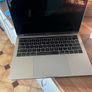 macbook pro 4 thunderbolt ports, mid 2017 Image 2