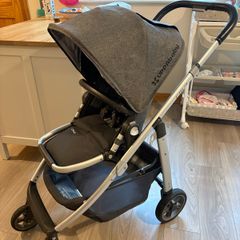 Uppababy Cruz V1 good condition