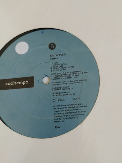 5e 12s >> house / techno / hip-hop / drum n bass / disco edits / breaks etc 12" clearance
