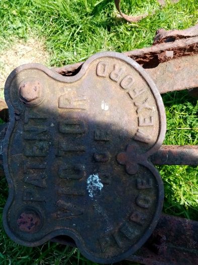 pierce wexford drill hoe