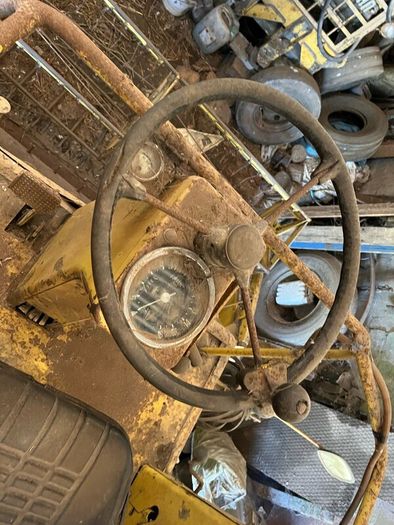 New Holland Clayson M135