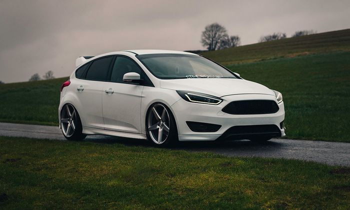 Veemann V-FS8 Alloys Wheels