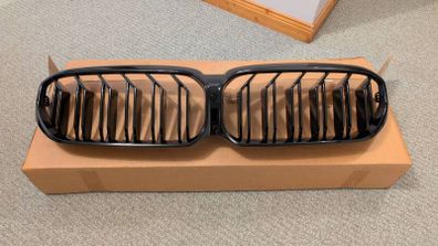 BMW G30 Black Kidney Grille