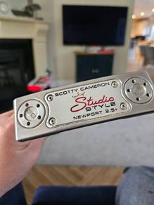 Scotty Cameron Studio Newport 2.5+ Left Handed