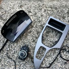 2009 E60 Screen, Controller and Trim