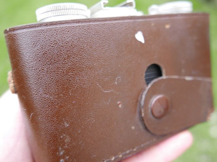 Vintage KING REGULA CAMERA made in Germany in leather case 1950s