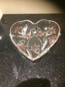 Glass dish