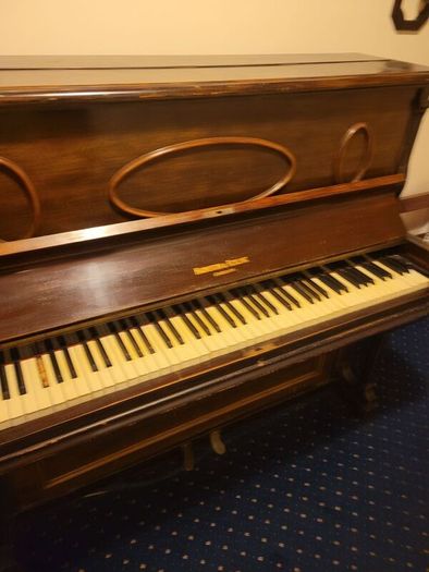 Harmstom & Flicking Cardiff Piano