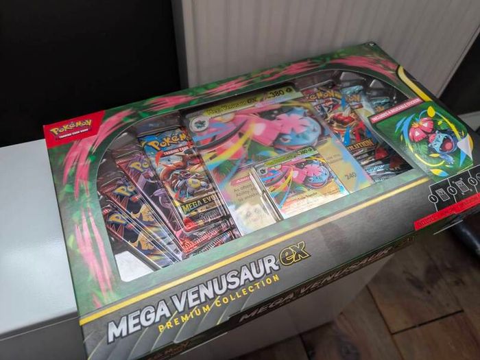 Pokemon mega Venusaur ex premium collection box