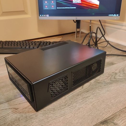 Mini PC Antec itx case small / compact