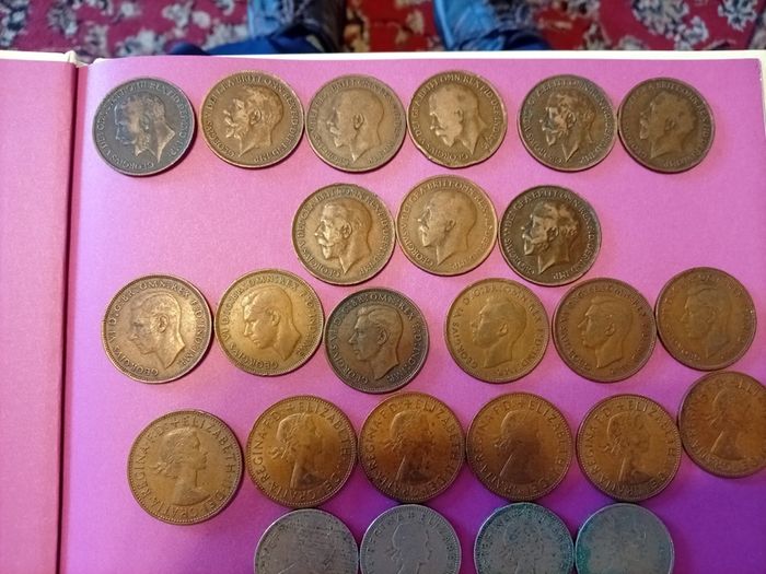 Vintage Pre-Decimal British Coin Job Lot (Pennies, 3d, Shillings & 1973 EEC 50p)