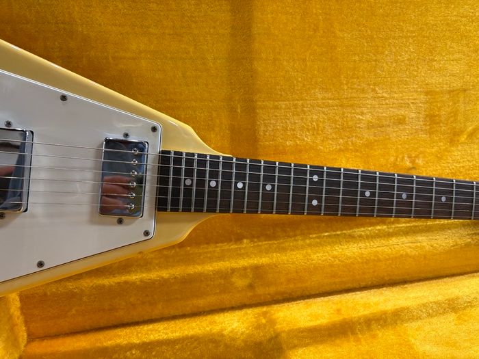Greco FV-600 Flying V White 1978