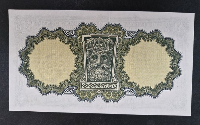 Ireland 1976 Lady Lavery 1 pound banknote