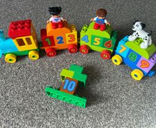 duplo number train