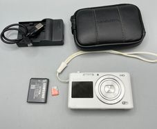 Samsung DV150F 16.2MP Digital Camera W/ Dual Screen - Full Kit -White - 32GB SD