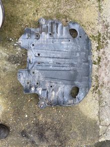 Toyota Hiace Engine Drip Tray - Belly pan - Cover