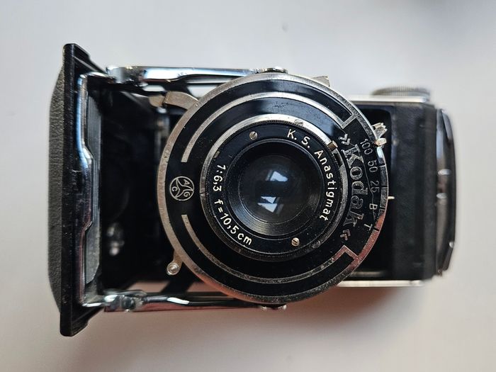 Vintage Kodak Six 20 B Camera With Original Box - Vintage Film Camera