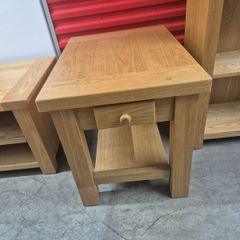 Coffee/lamp table