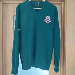 Pobailscoil Isolda Palmerstown Senior Jumper. Age 16/19 not 14/15 as in add.  XL 46/48 Chest, small fitting.