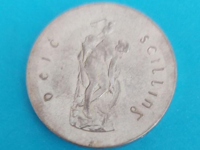 Pearse 10/- silver coin 1966
