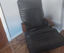 Massage reclining chair ideal for back and neck ma